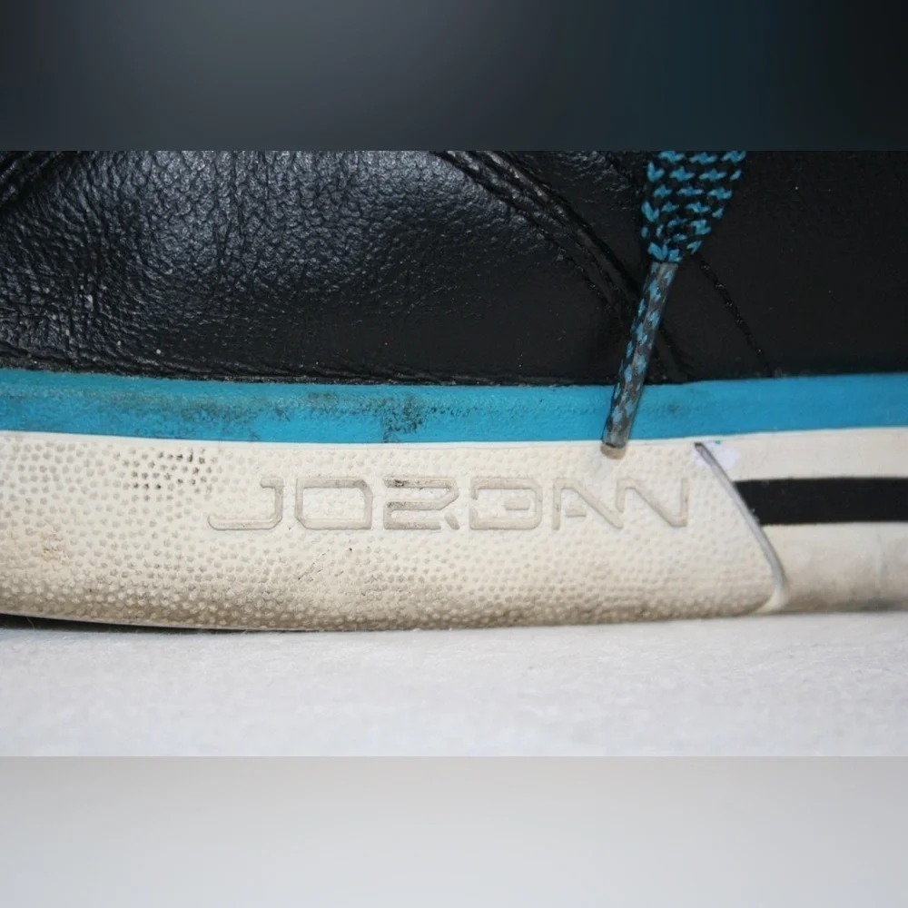 Jordan "Phly Legend" Black/Blue Leather Shoes Size: 9.5 (men) - Picture 7 of 10